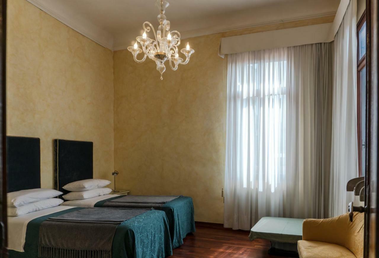Luxury Balcony Apartment Veneza Exterior foto