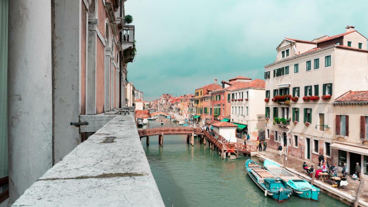 Luxury Balcony Apartment Veneza Exterior foto